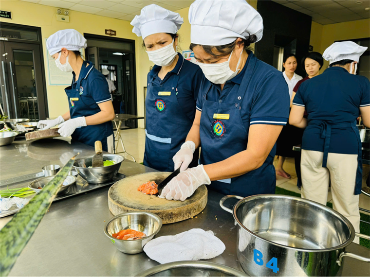 2024-11-22 19:16:56.296000