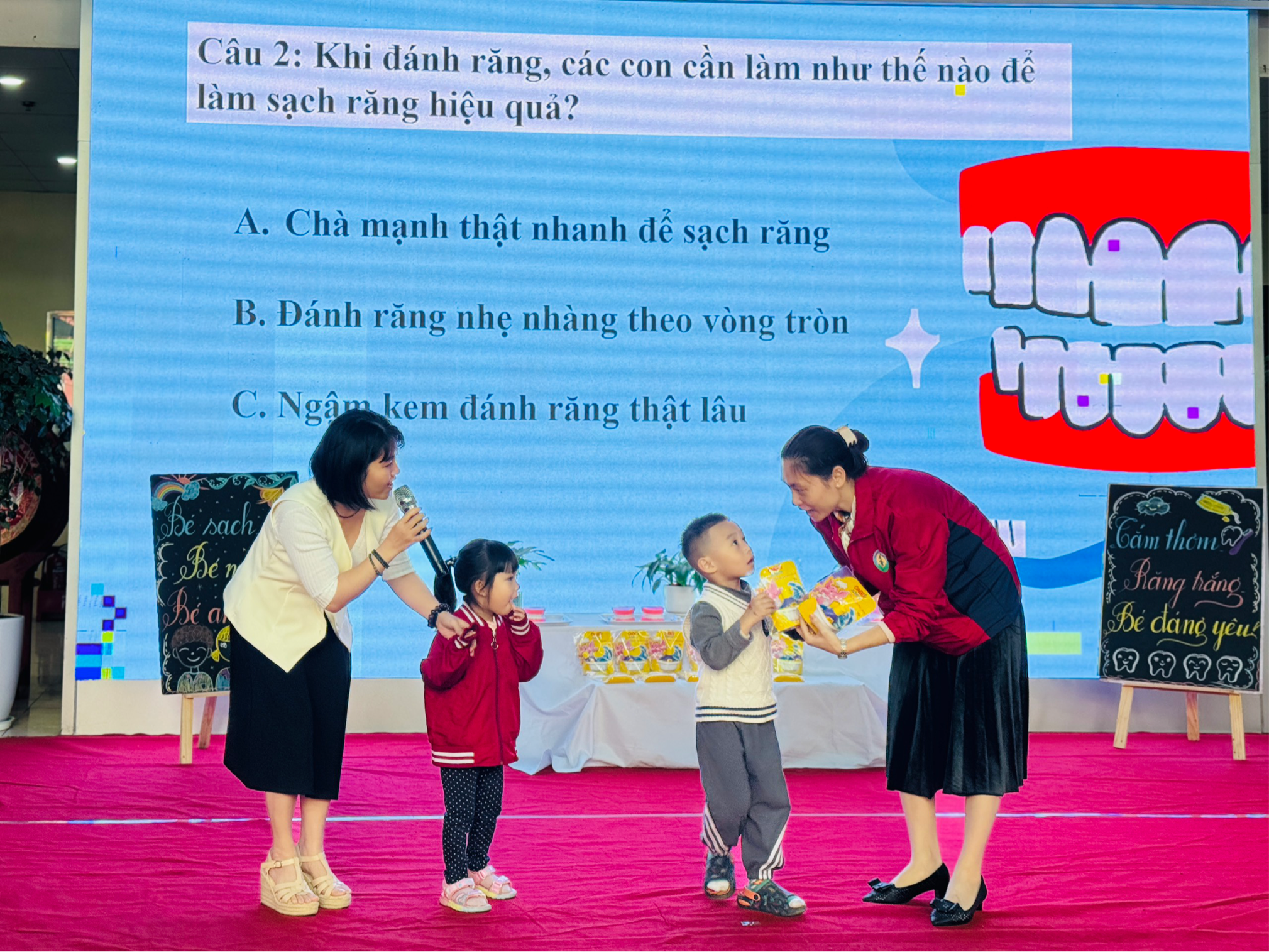 2025-11-28 12:20:32.086000