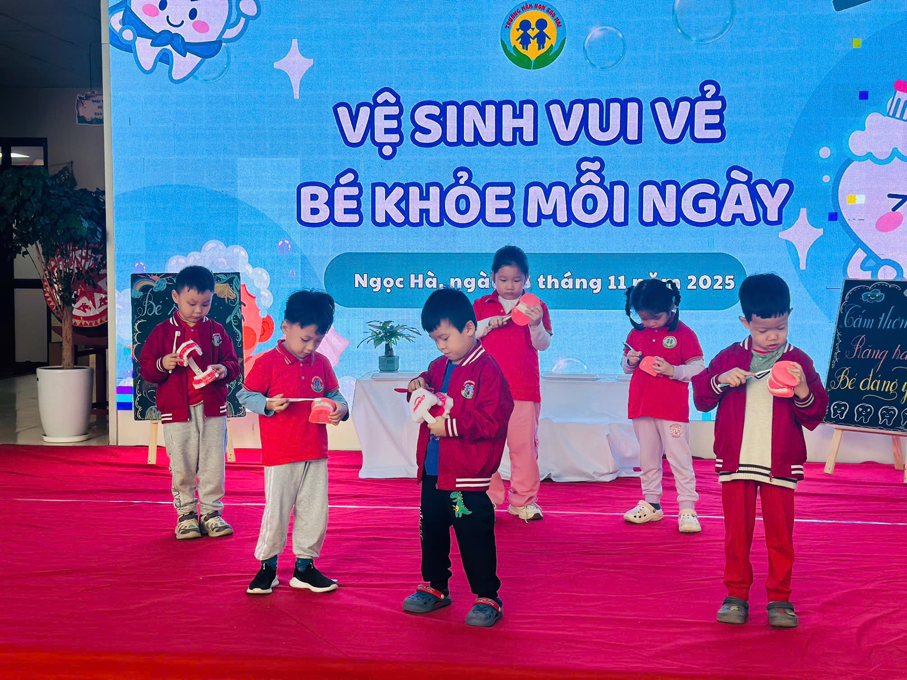 2025-11-28 12:23:55.393000