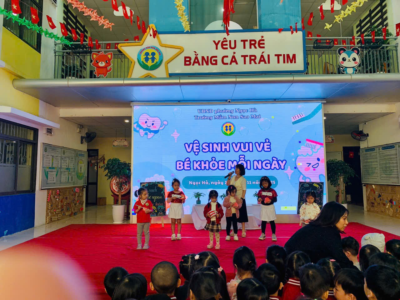 2025-11-28 12:23:54.904000