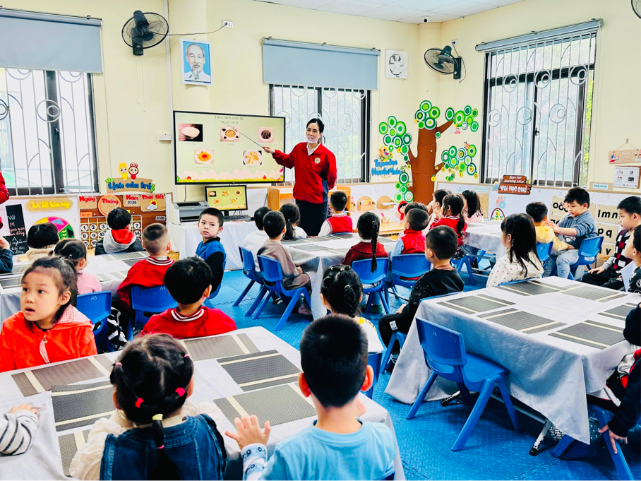 2025-11-04 15:53:36.385000