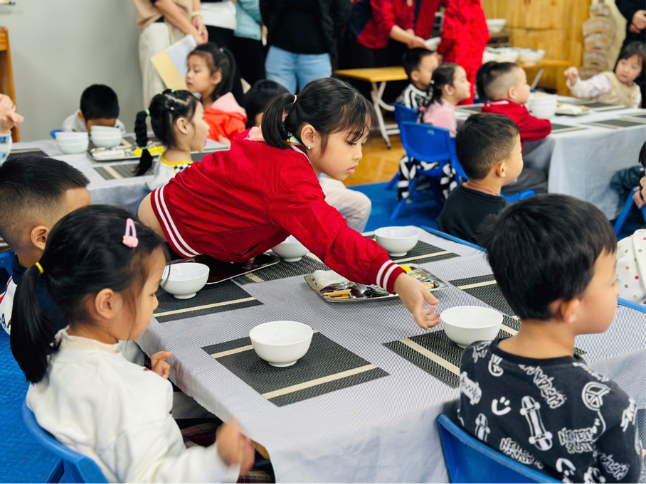 2025-11-04 15:57:06.100000