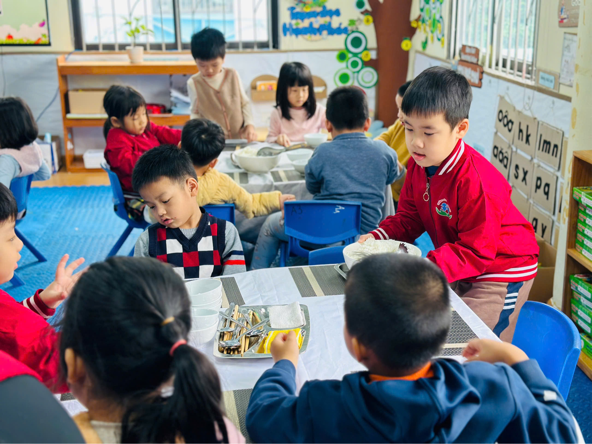 2025-11-04 15:58:18.561000