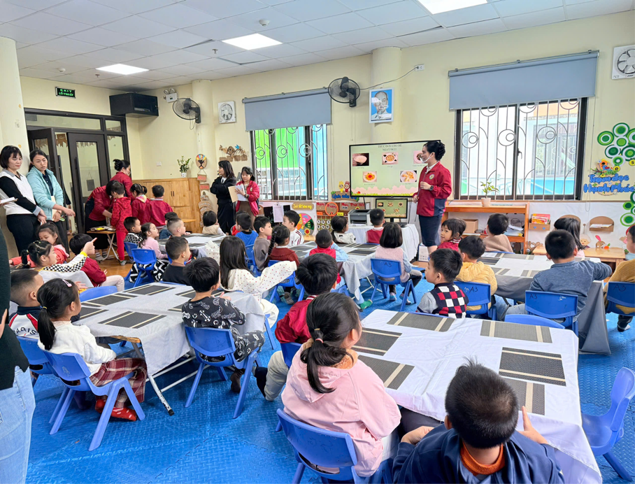 2025-11-04 16:00:51.850000