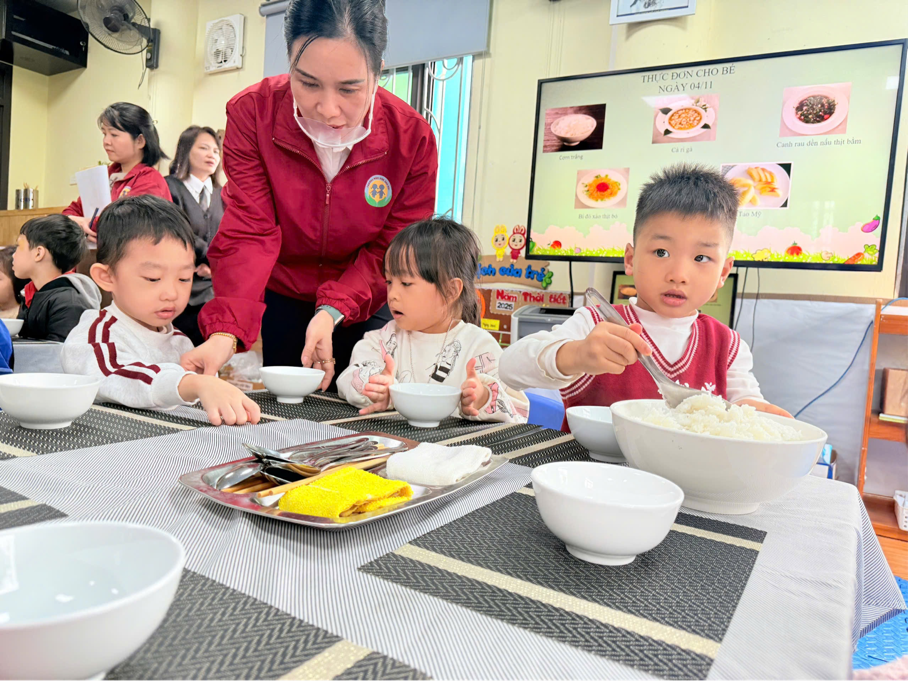 2025-11-04 16:00:52.334000