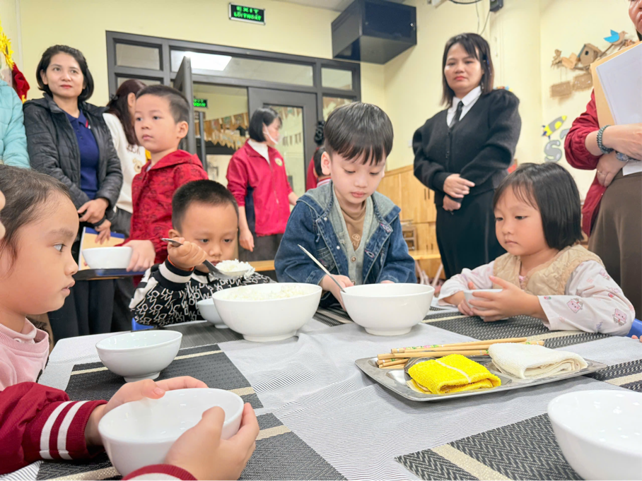 2025-11-04 16:02:25.684000