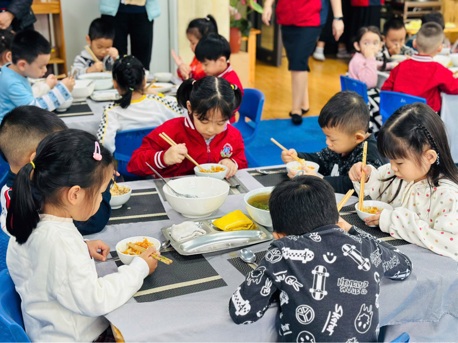 2025-11-04 16:02:28.434000