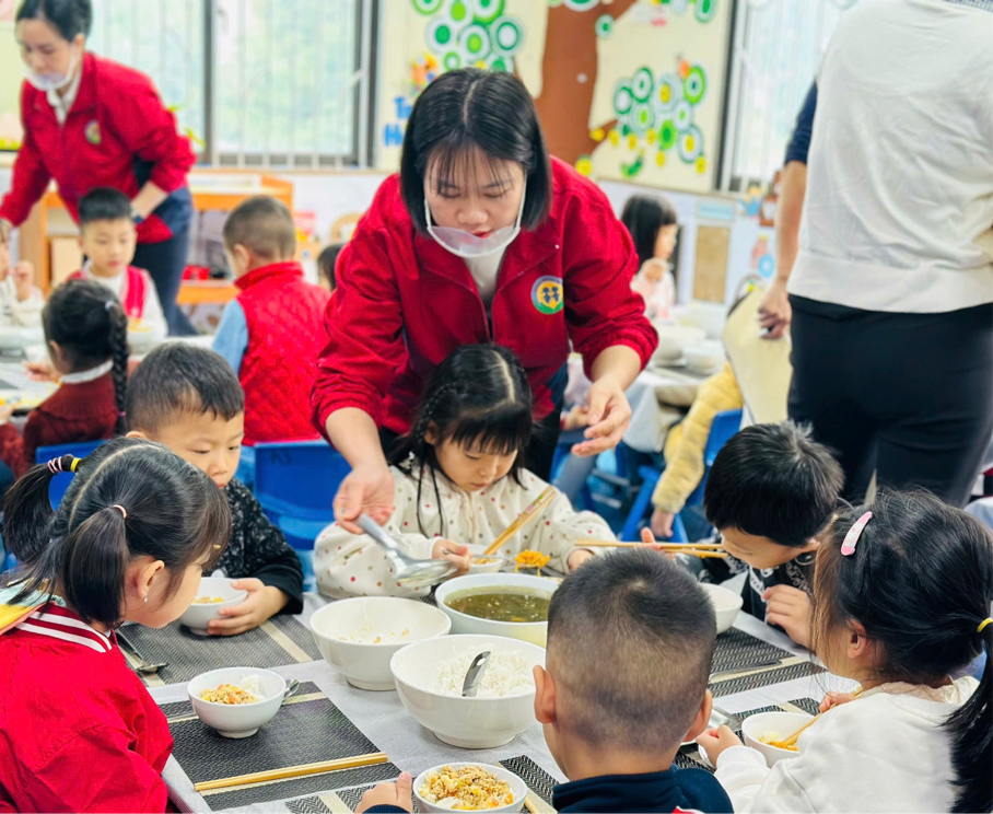 2025-11-04 16:03:30.736000