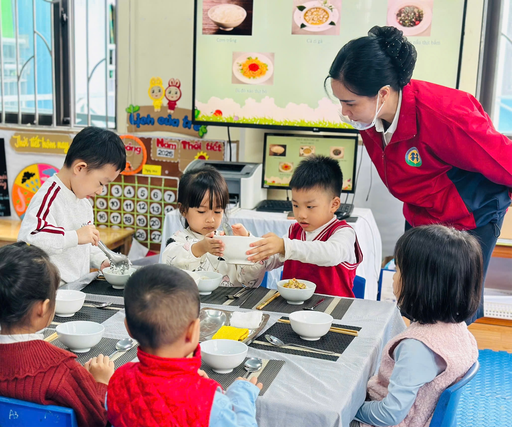 2025-11-04 16:03:31.264000