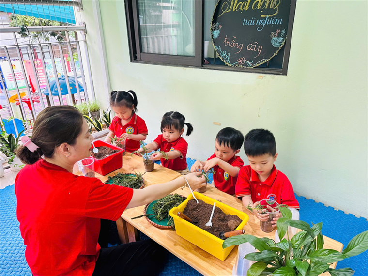 2025-05-14 12:45:47.677000