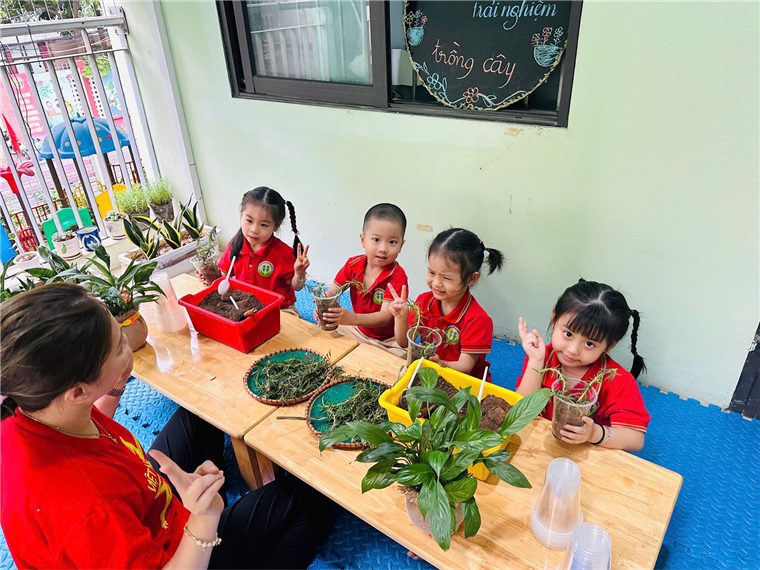 2025-05-14 12:45:48.145000