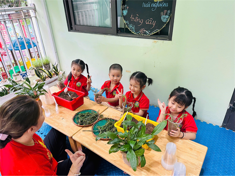 2025-05-14 12:46:47.978000