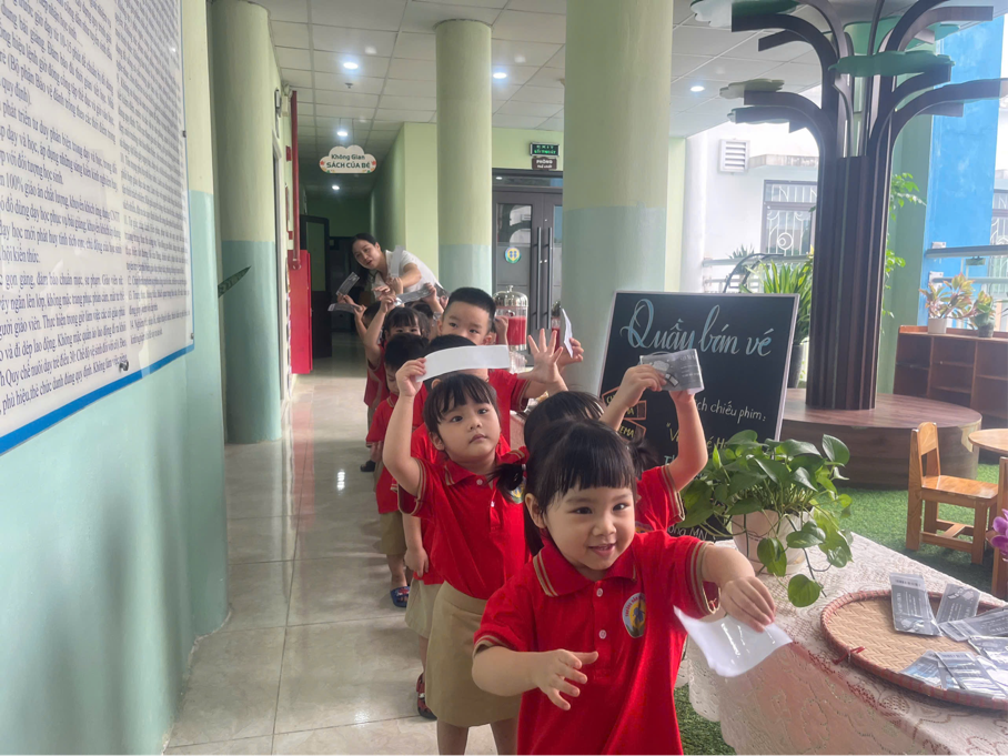 2025-09-24 12:49:37.046000