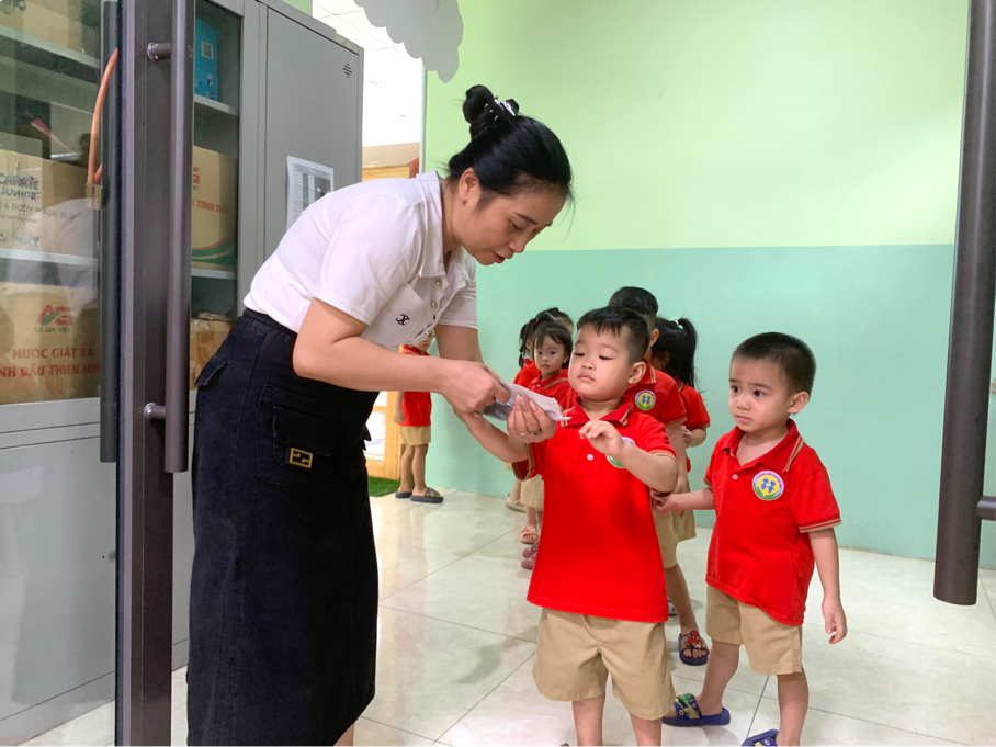 2025-09-24 13:03:14.330000