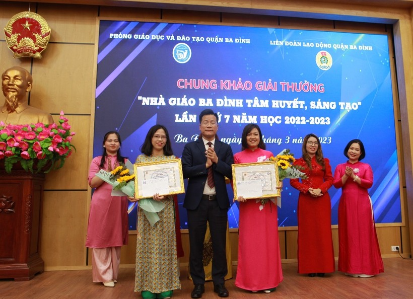 Vinh danh “Nhà giáo Ba Đình tâm huyết, sáng tạo” lần thứ 7 ảnh 4